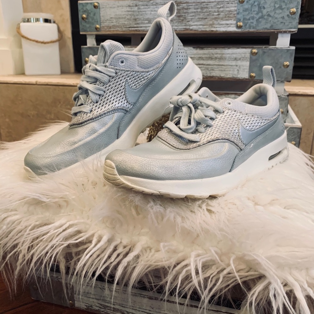 Nike Air Max Thea Metallic Platinum